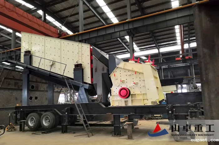 轮胎式移动破碎站